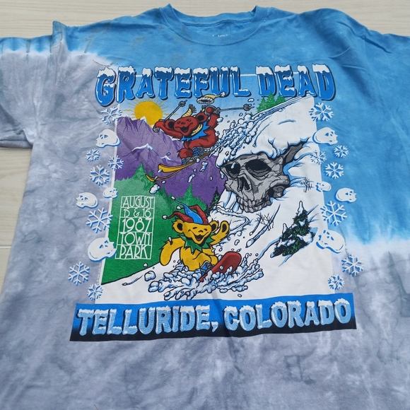 Grateful dead skiing bears tie-dye shirt - Picture 8 of 10